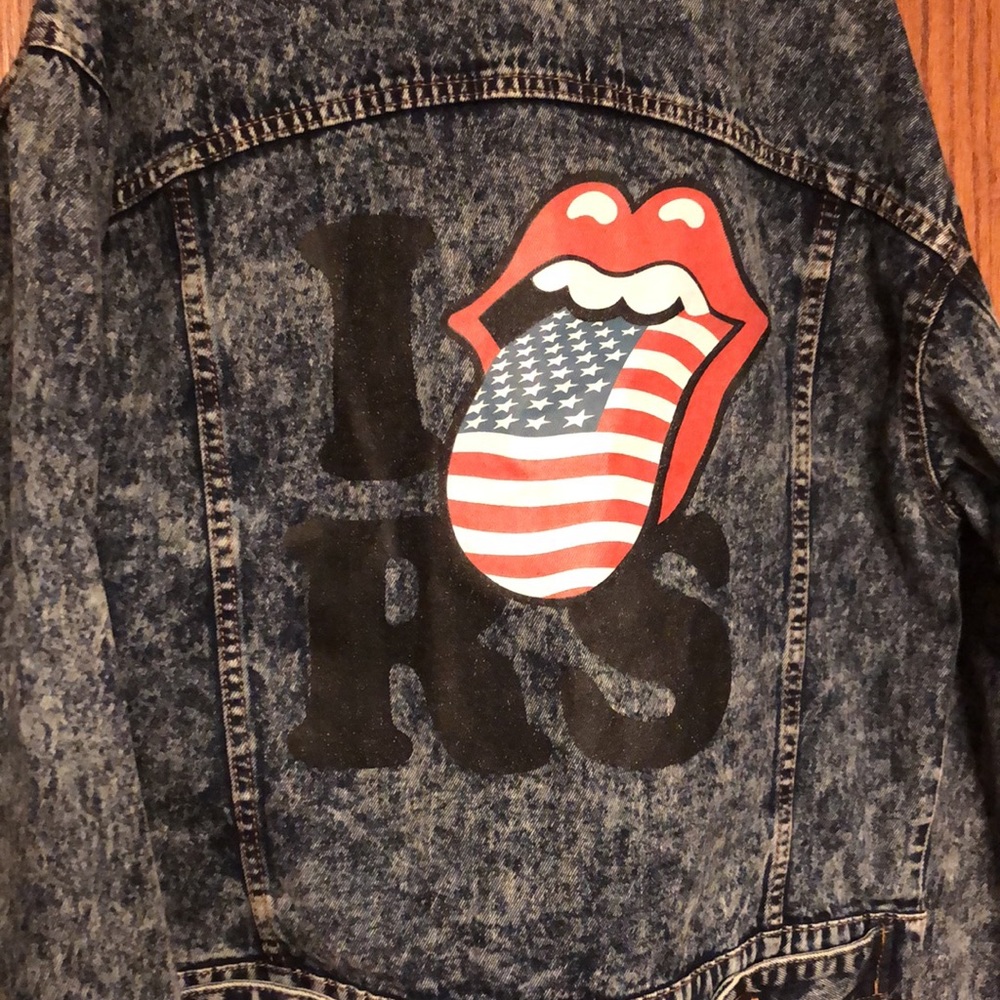 New Listing! Official Rolling Stones Vintage Style Denim Jacket - Picture 3 of 14